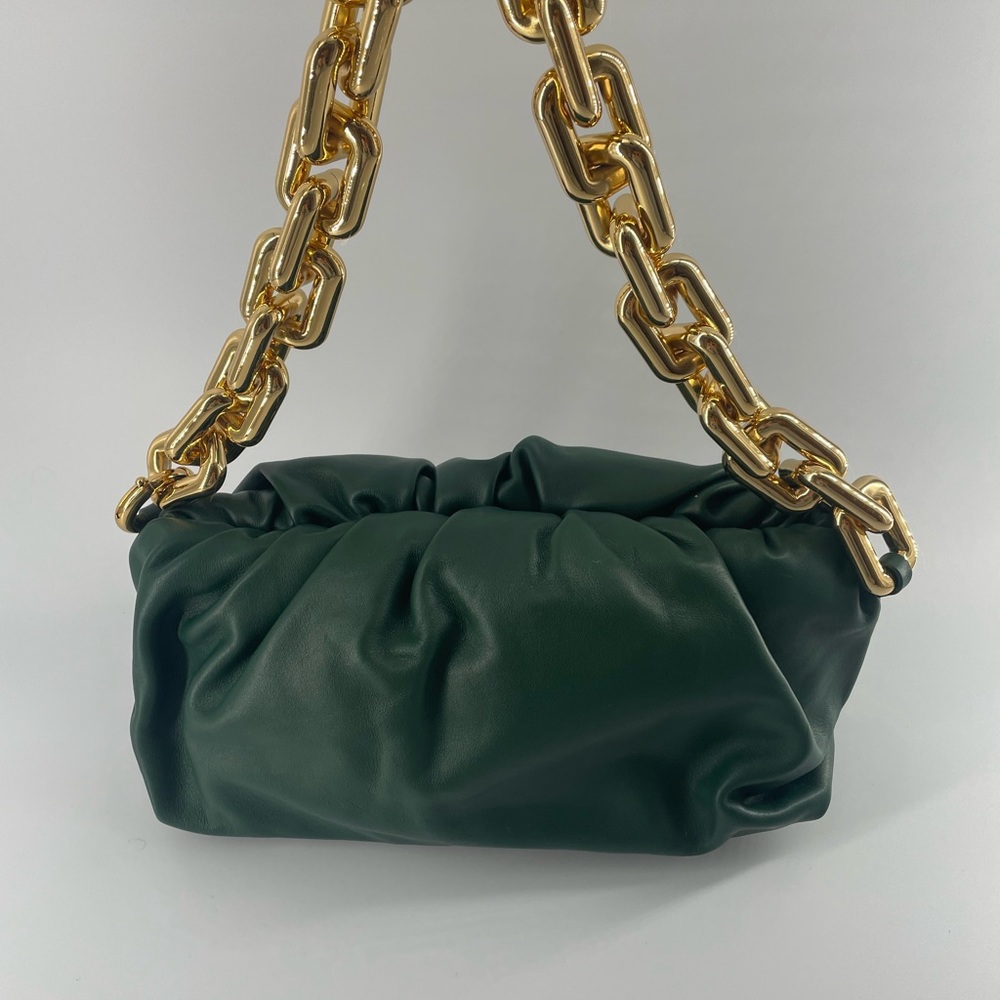 Brand new Bottega Veneta chain clutch pouch